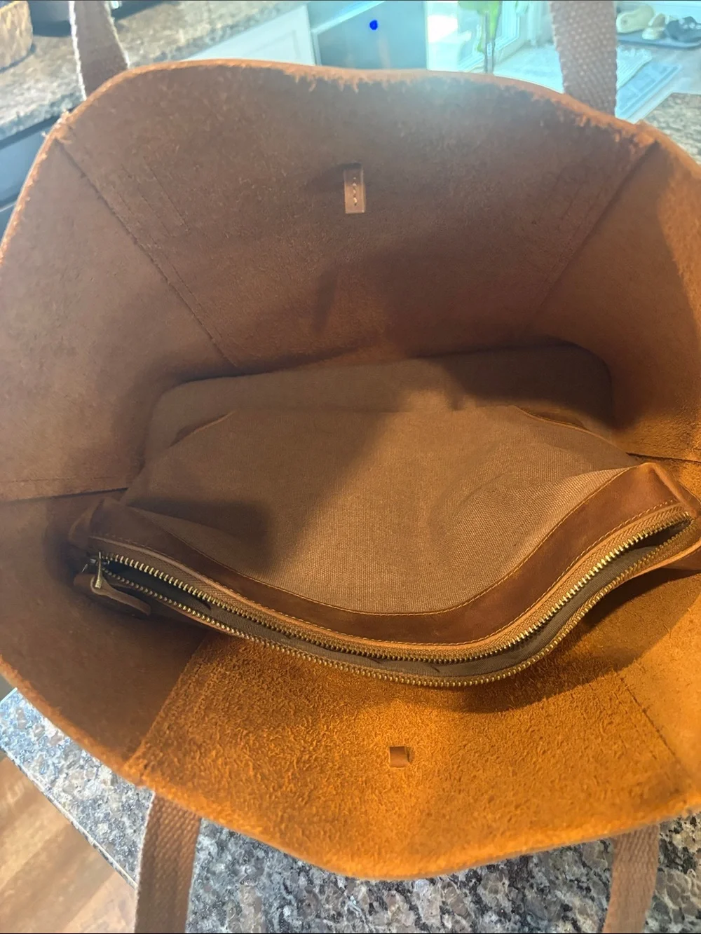 NWOT Leather Tote Bag in Brown - Classic Everyday Carry